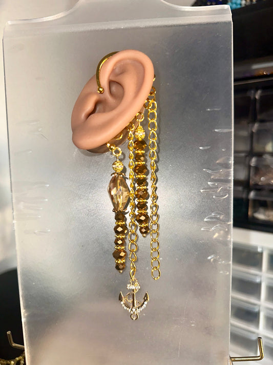 Divine Anchor (Ear cuff)