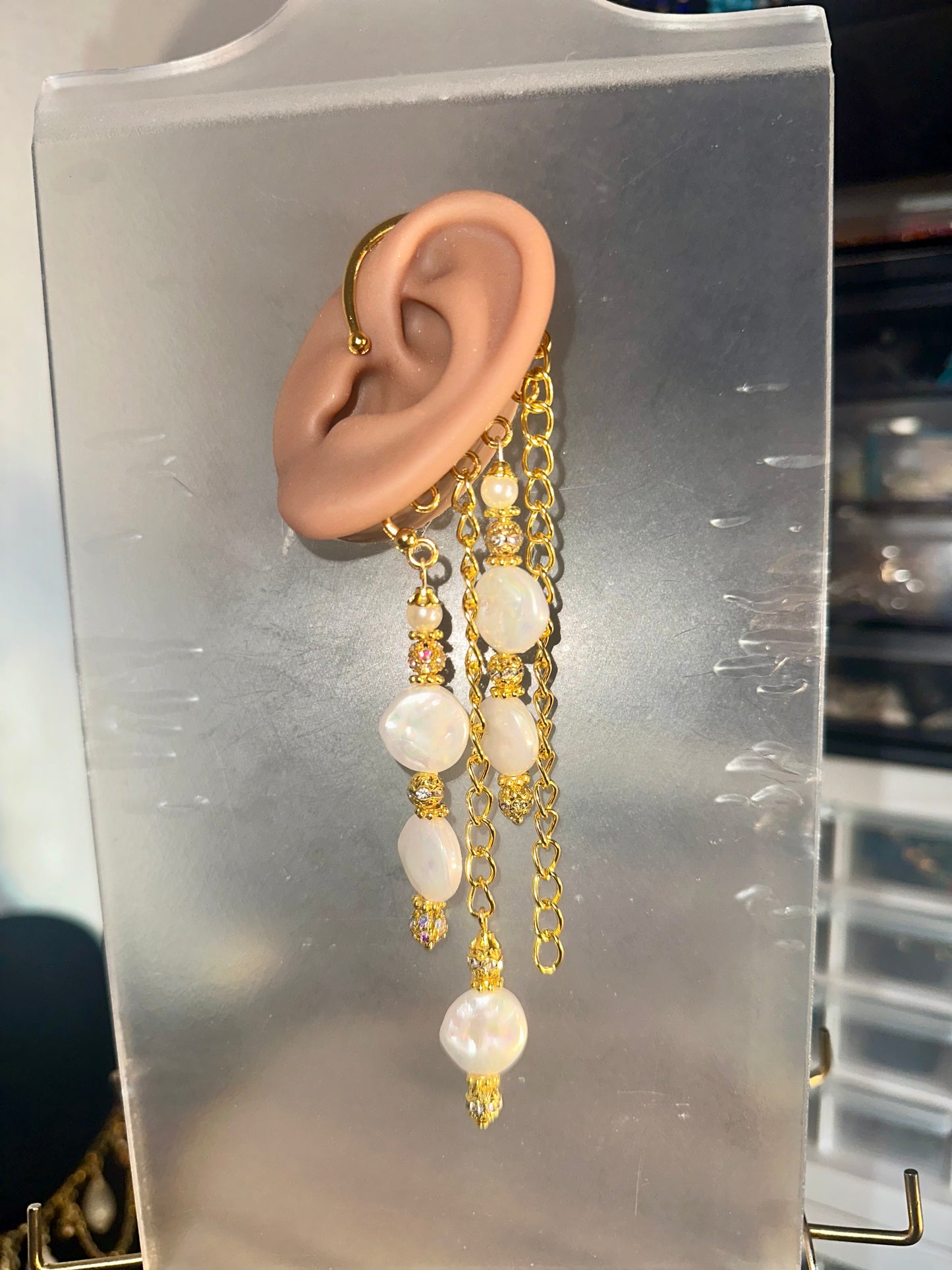 Pure Goddess (Ear cuff)