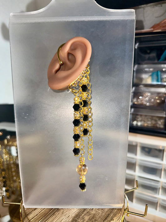Midnight Empress (Ear cuff)