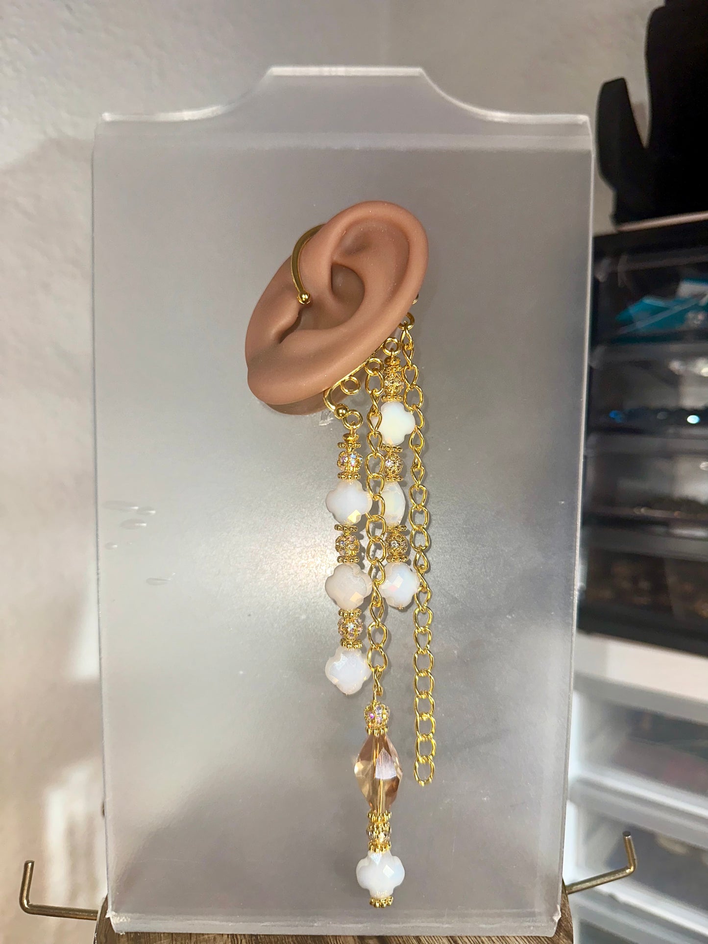 Crystal Bloom (Ear Cuff)