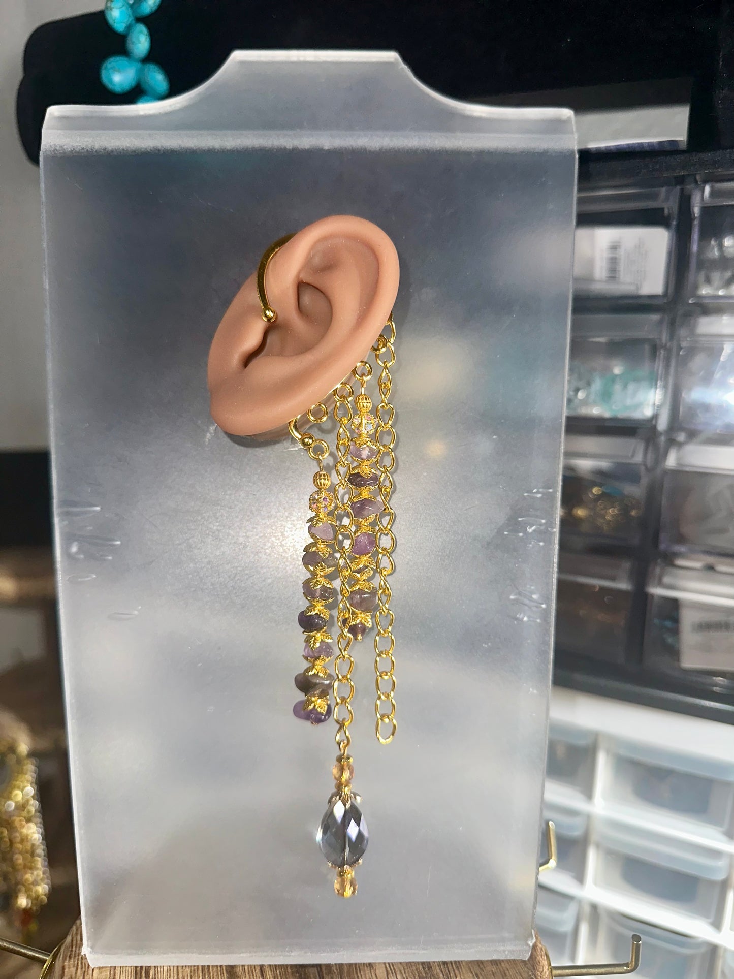 Amethyst Mirage (Ear Cuff)