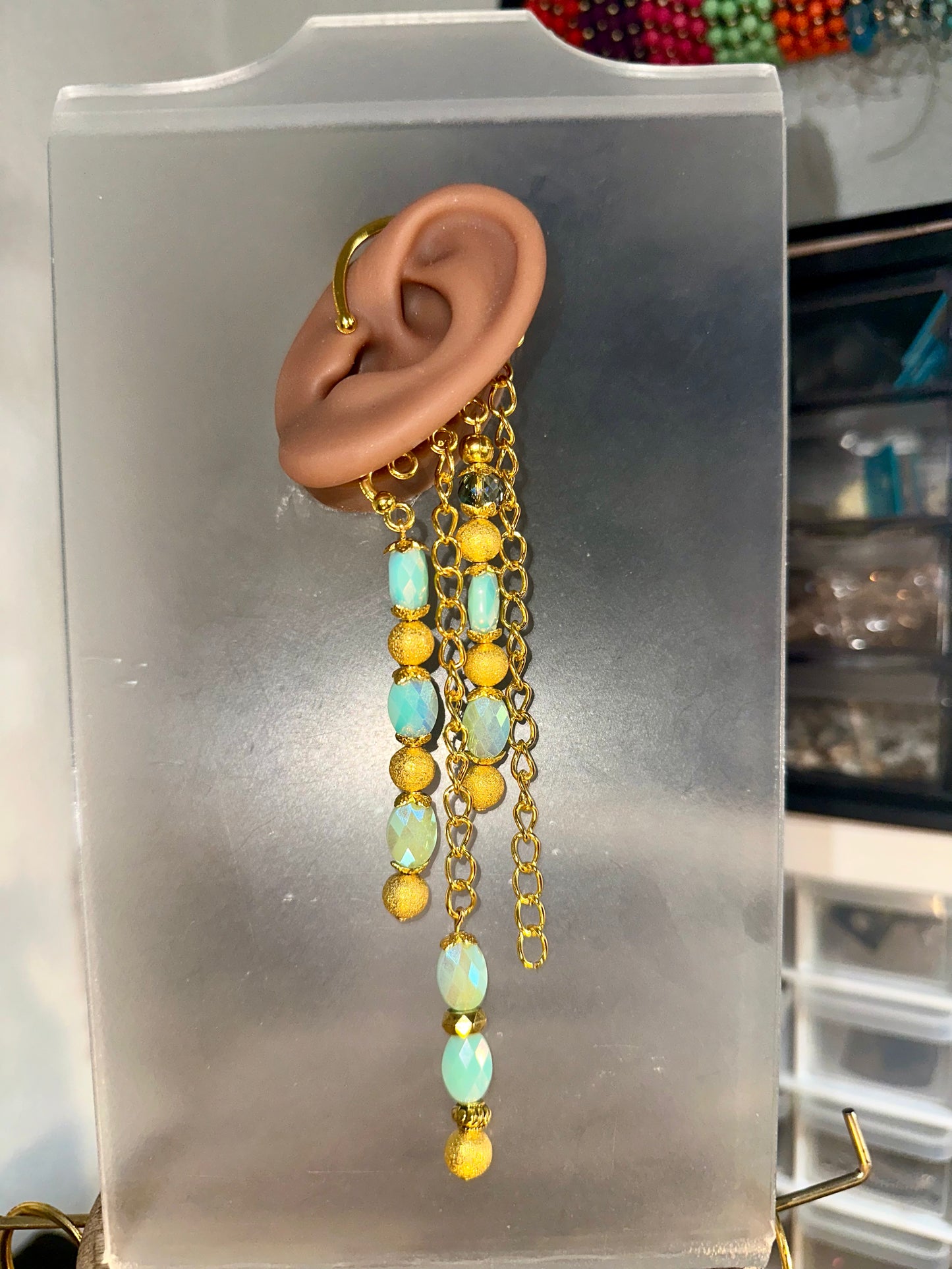 Aurora Gleam (Ear Cuff)